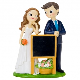 Figura para tarta de boda novio y novia con pizarra personalizable