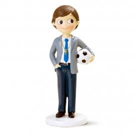 Figura para tarta de comunión niño con pelota de fútbol