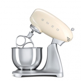 Robot de cocina SMEG color Crema