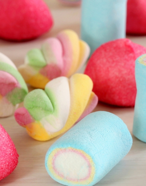 Chuches y Gominolas Chuches y Gominolas
