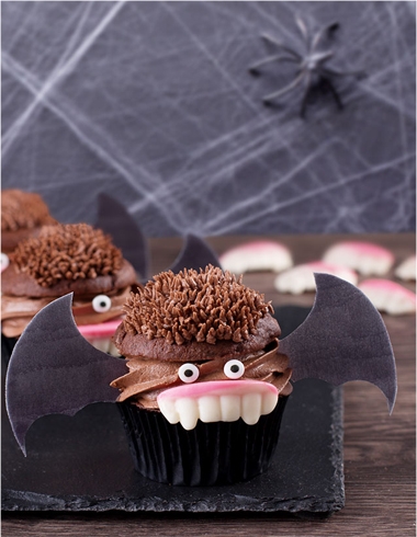 Cupcakes de Chocolate y Almendra para Halloween ¡Para hincarles el diente! Cupcakes de Chocolate y Almendra para Halloween ¡Para hincarles el diente!