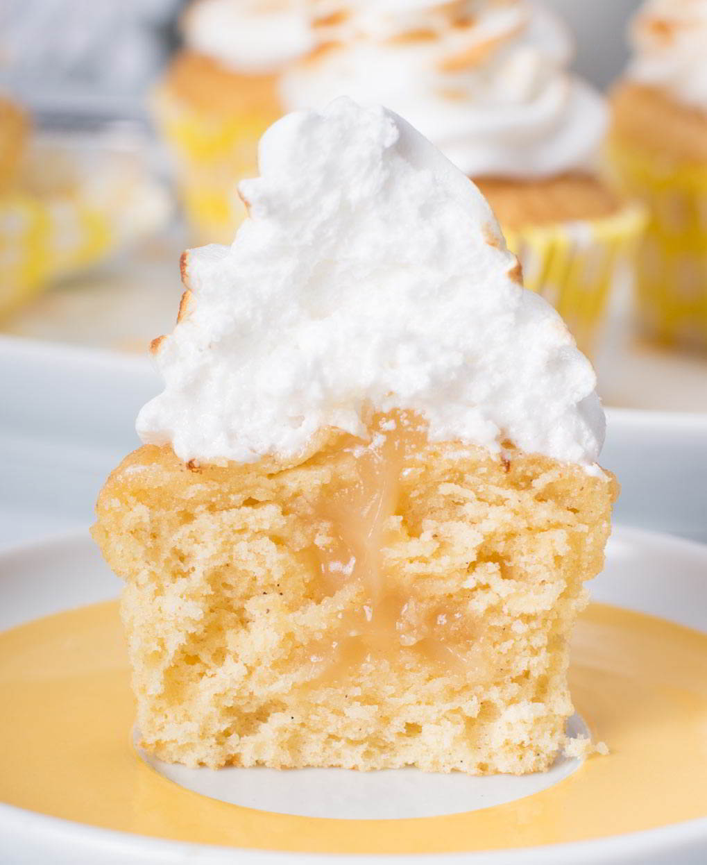 cupcakes-de-limón-jengibre-y-lemon-curd