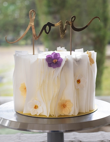 Tarta 3 Leches Decorada con Obleas de Arroz