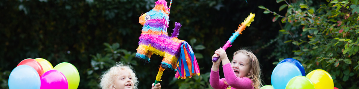 Corona cumpleaños Frozen ,piñata y bolsa globos en sevilla