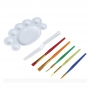 Paleta de pinturas con espátula y pinceles Paleta de pinturas con espátula y pinceles
